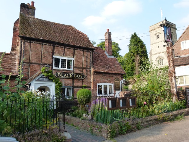 Ivinghoe and cathedral 1572
