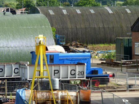 steam train ani birds 009
