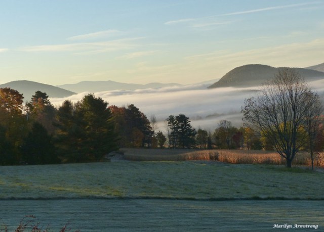 72-misty-mountain-morning-peacham-monday_008