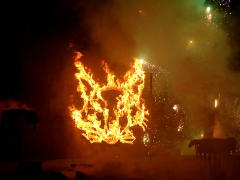 fox-hunters-moon-2016-hordrons-peacock-001-568